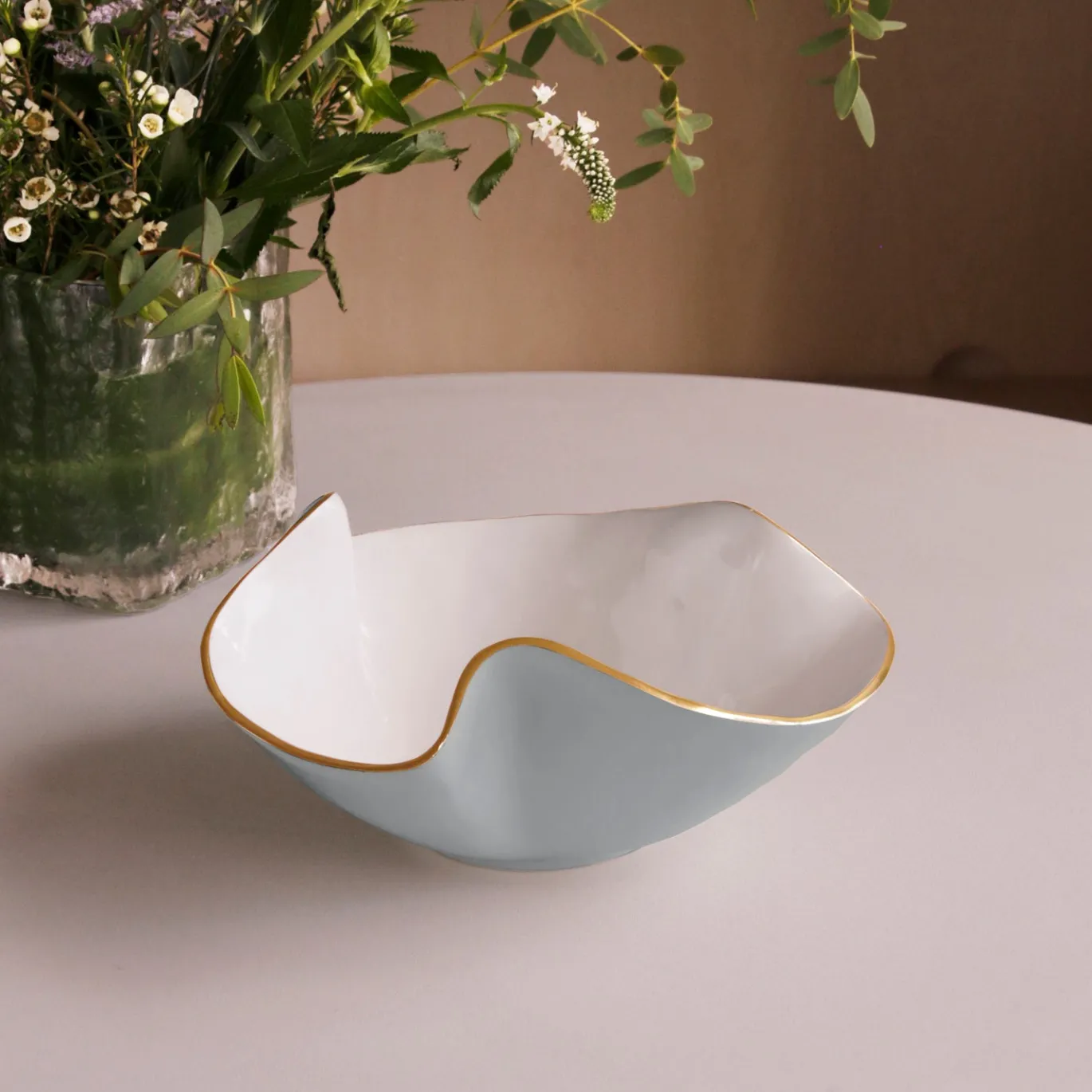 ENCANTO Aries Medium Bowl Slate and White