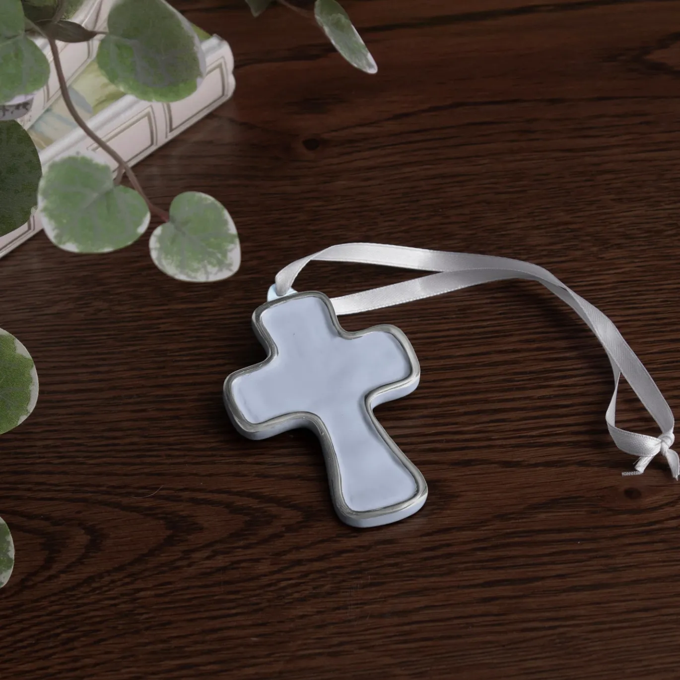 ENCANTO Athens Cross Ornament (Periwinkle)
