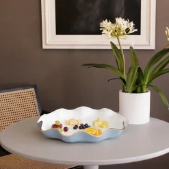 ENCANTO Carola Large Round Platter (Periwinkle and White)