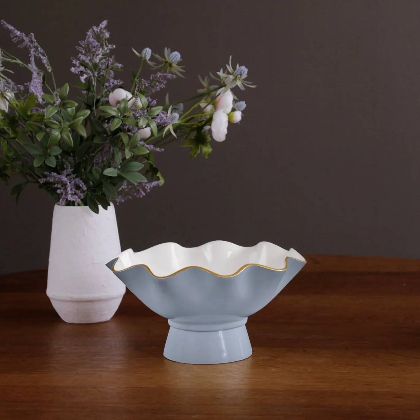 ENCANTO Carola Small Pedestal (Periwinkle and White)