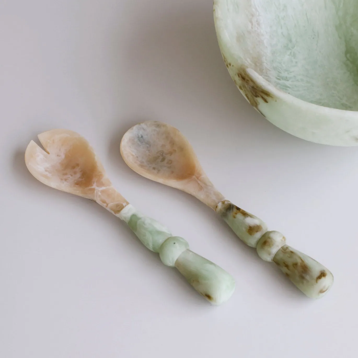 RESIN Giada Salad Servers Jade Swirl