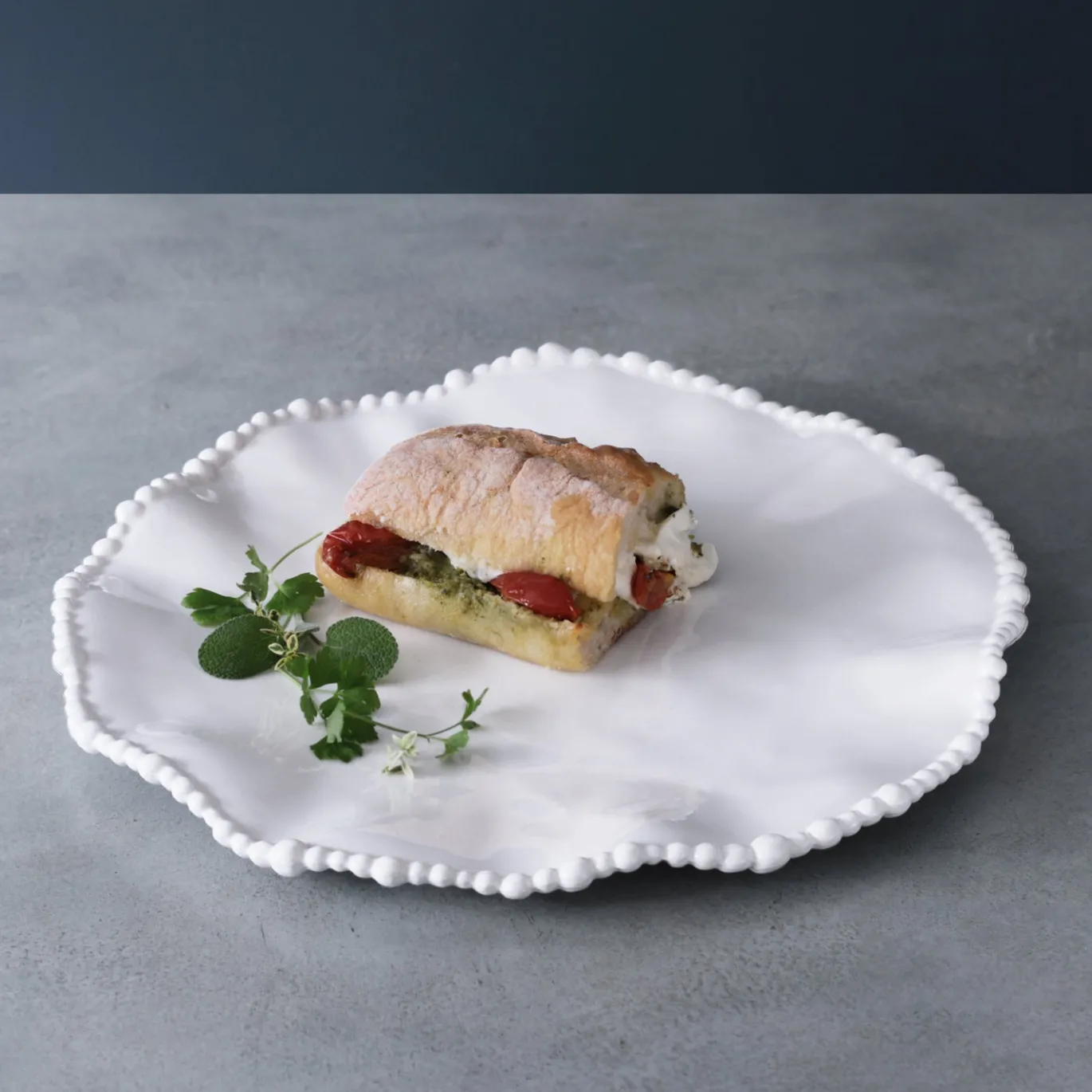 VIDA Alegria 11" Dinner Plate Set of 4 (White)
