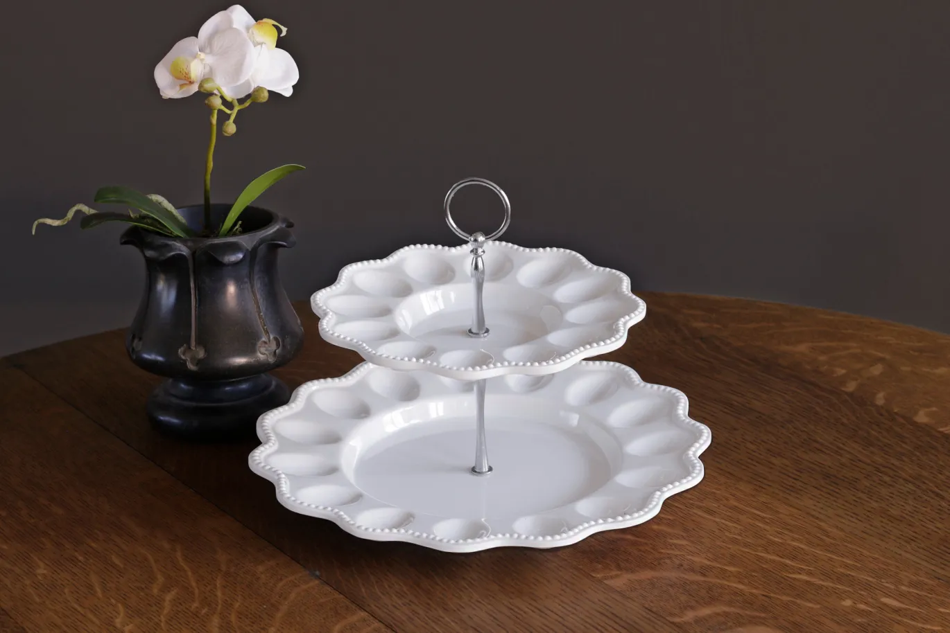 VIDA Alegria Two Tiered Egg Server White