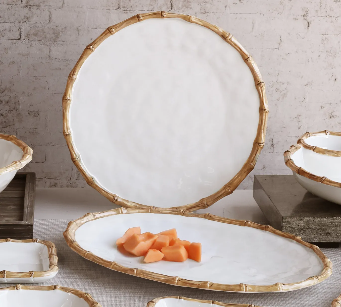 VIDA Bamboo Large Oval Platter (White and Natural)