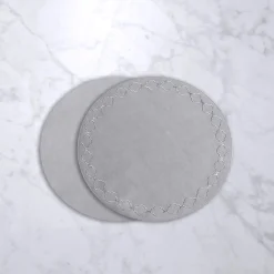 VIDA Round Embroidered Quatrefoil 15.5" Round Placemats Set of 4 (Gray